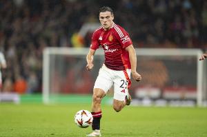 开云下载网址-曼晚：乌加特可被视作一笔新援，今夏有了季前磨合期理应表现更好