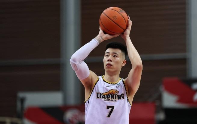 开云体育-张镇麟在辽宁队获得CBA总冠军3次，入选CBA全明星4次